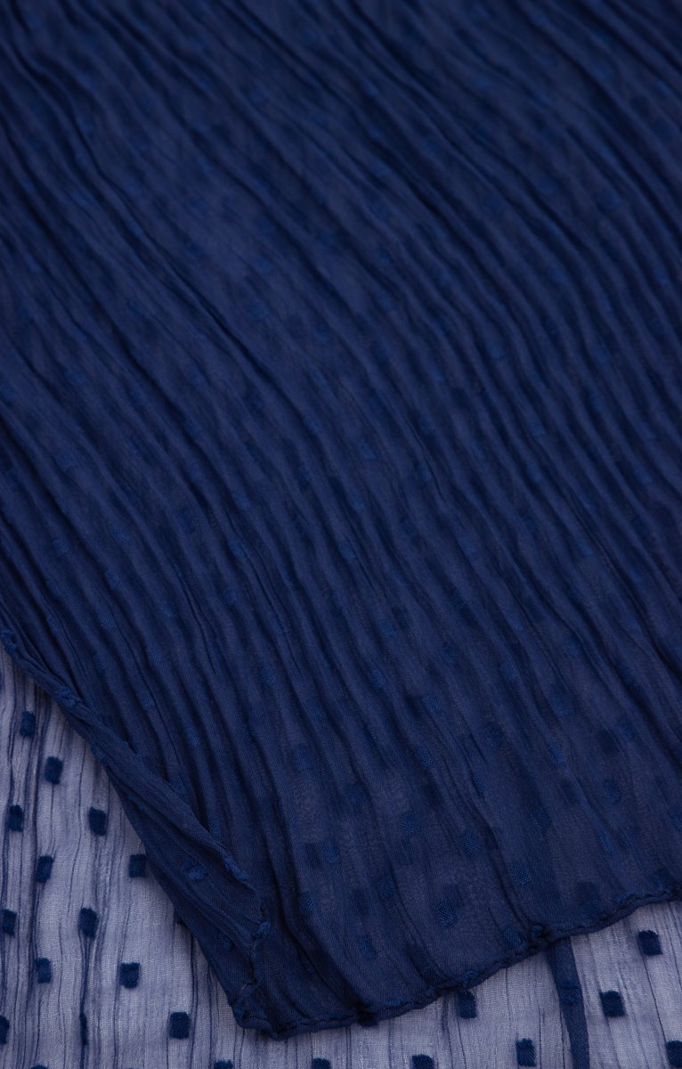 GRAND FOULARD UNI TISSÉ EN VOILE