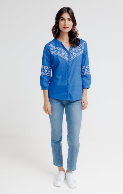  Blouse Unie Avec Broderies