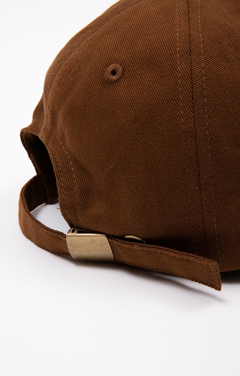  CASQUETTE AVEC BRODERIE