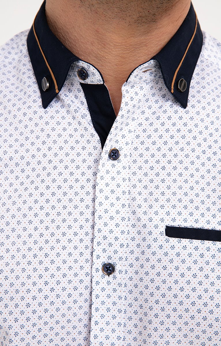  Chemise à Motifs Imprimés