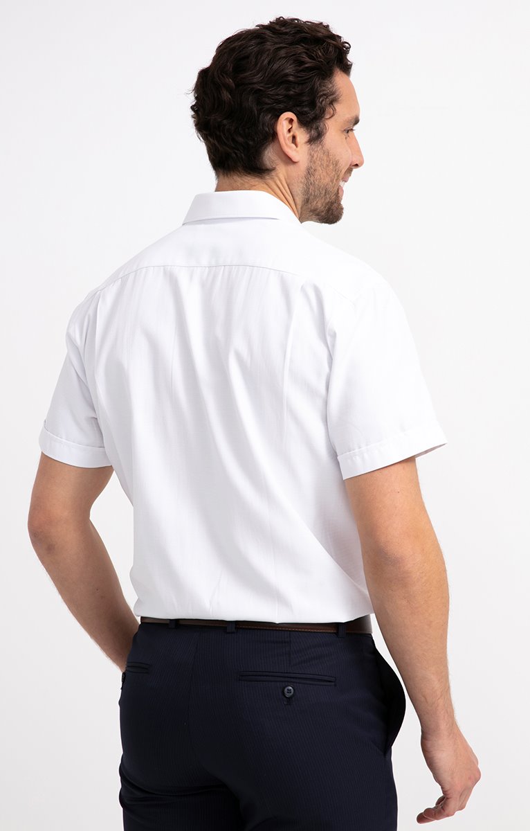  CHEMISE MANCHES COURTES COUPE CONFORT