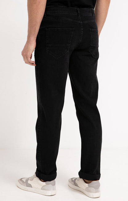  Jean Black