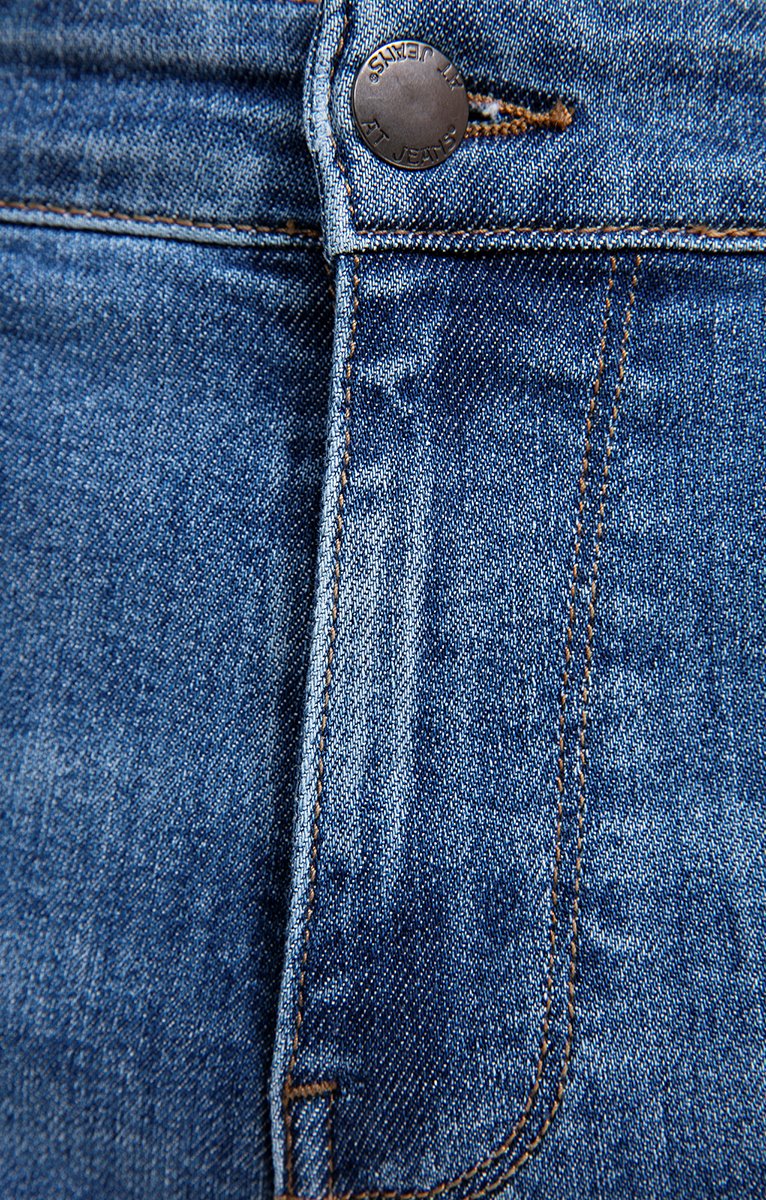  Jean Criss