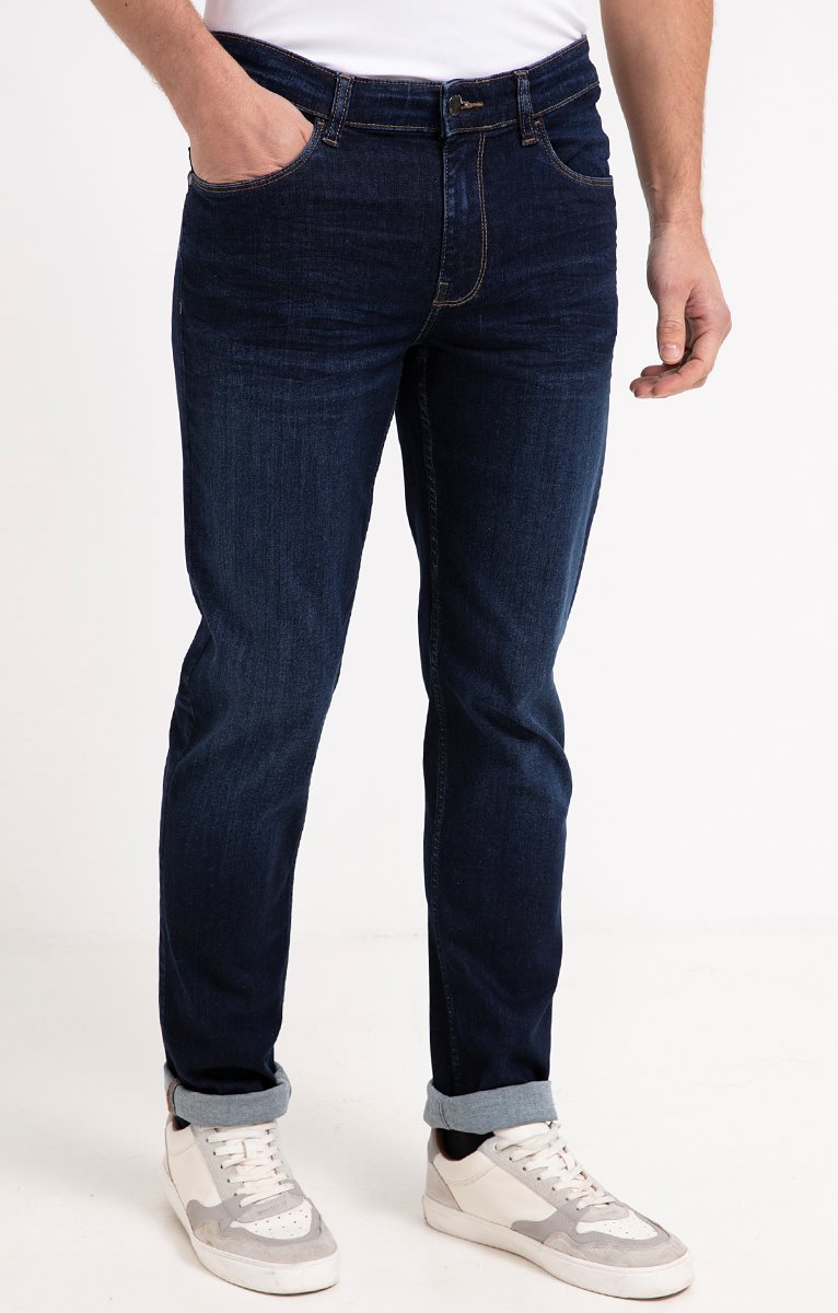  Jean Darky