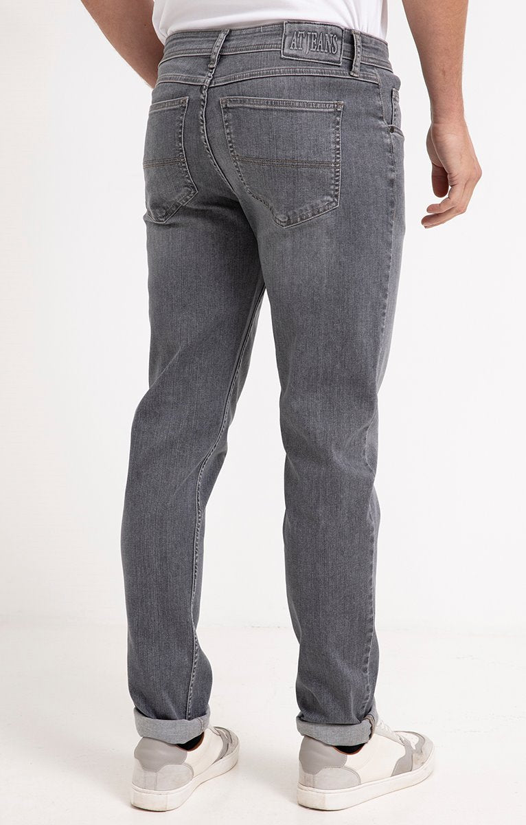  Jean Tony