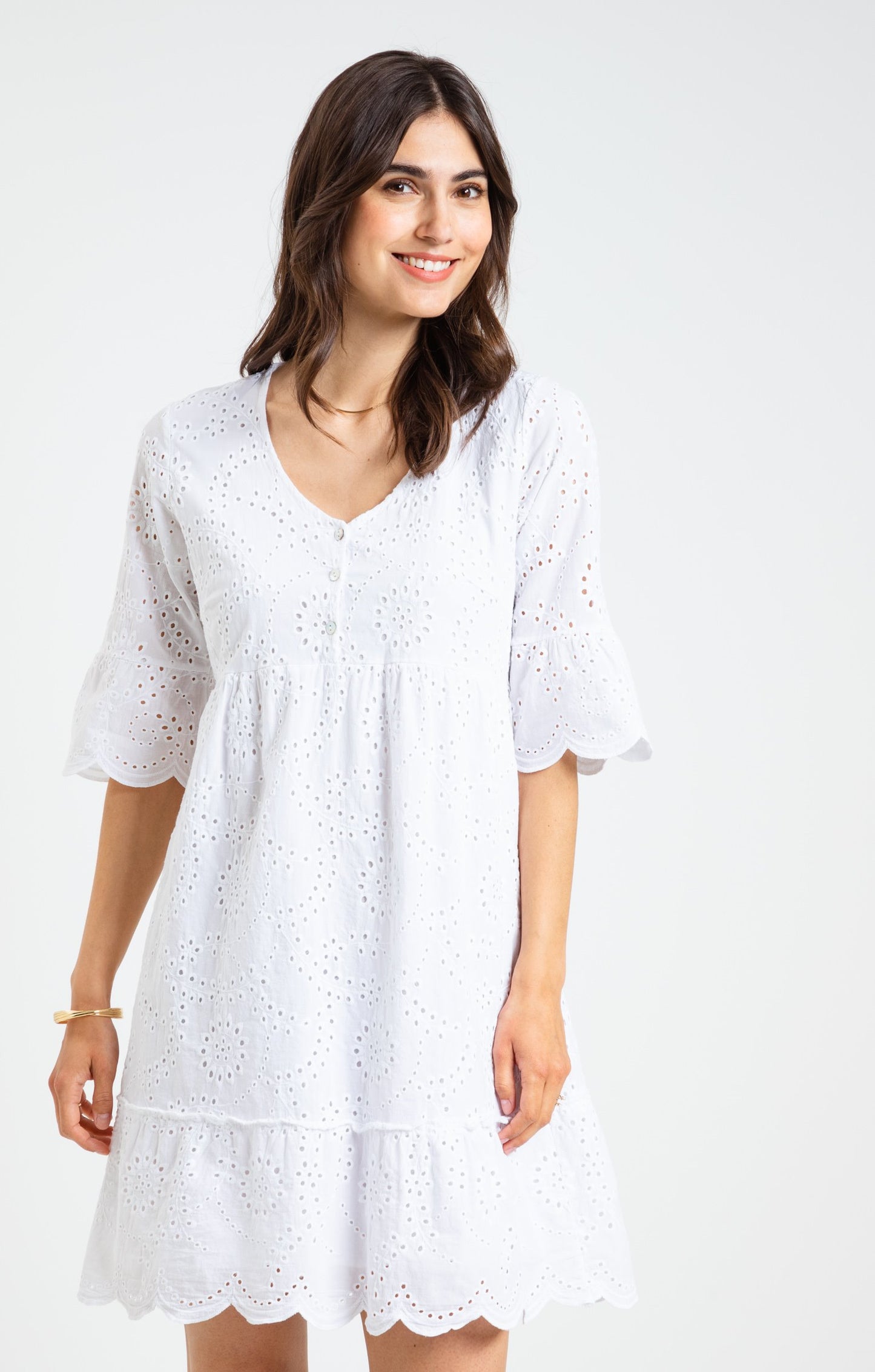  Robe Avec Broderie Anglaise