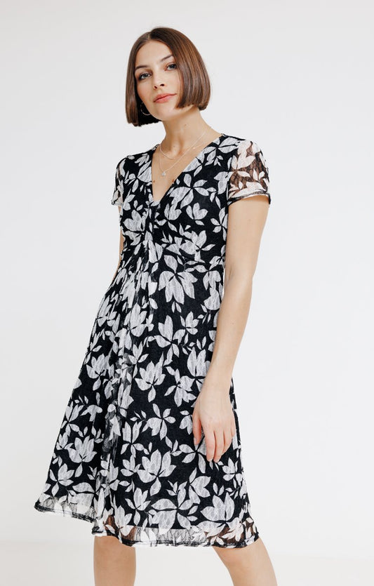  Robe En Dentelle Imprimée